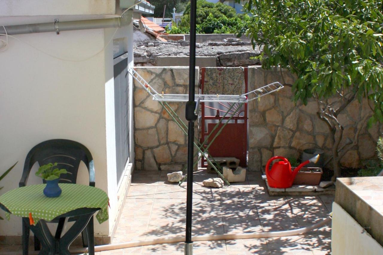 Apartments By The Sea Cove Zarace - Gdinj, Hvar - 2047 外观 照片